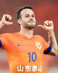 爱游戏体育-韩鹏过招邵佳一！鲁媒：泰山阵容还存在变数，防线遇挑战