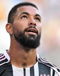 莫雷托：森林老板正在直接和尤文总经理谈道路转会